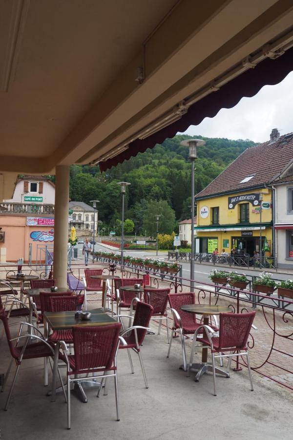Hotel Des Voyageurs Pont-de-Roide المظهر الخارجي الصورة